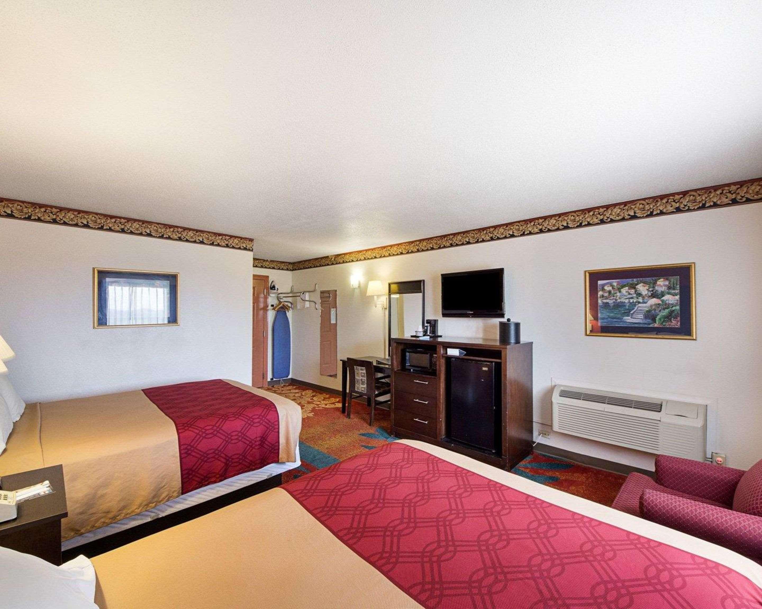 Rodeway Inn San Antonio Lackland Afb - Seaworld Exteriör bild